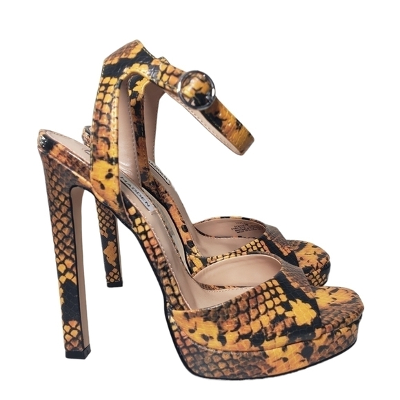 Steve Madden Luv Yellow Snake Platform Stiletto Buckle Open Toe Heels. Sz 7.5 - Picture 3 of 11